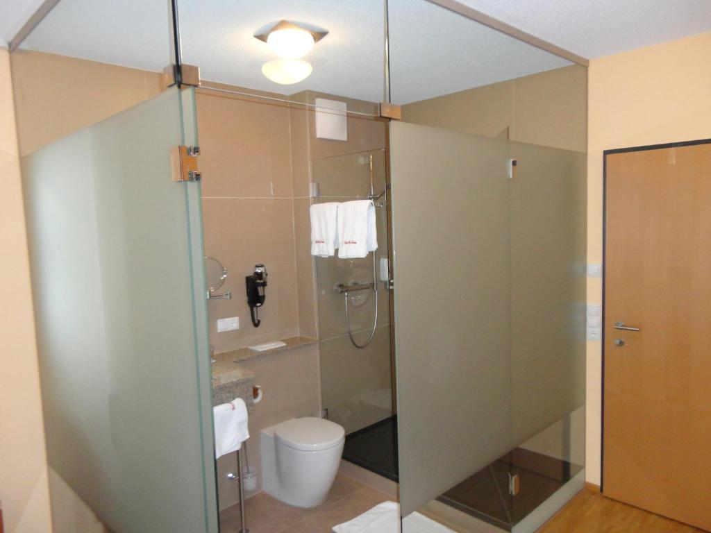 Hotel Cafe Lorenz Hohenems Phòng bức ảnh
